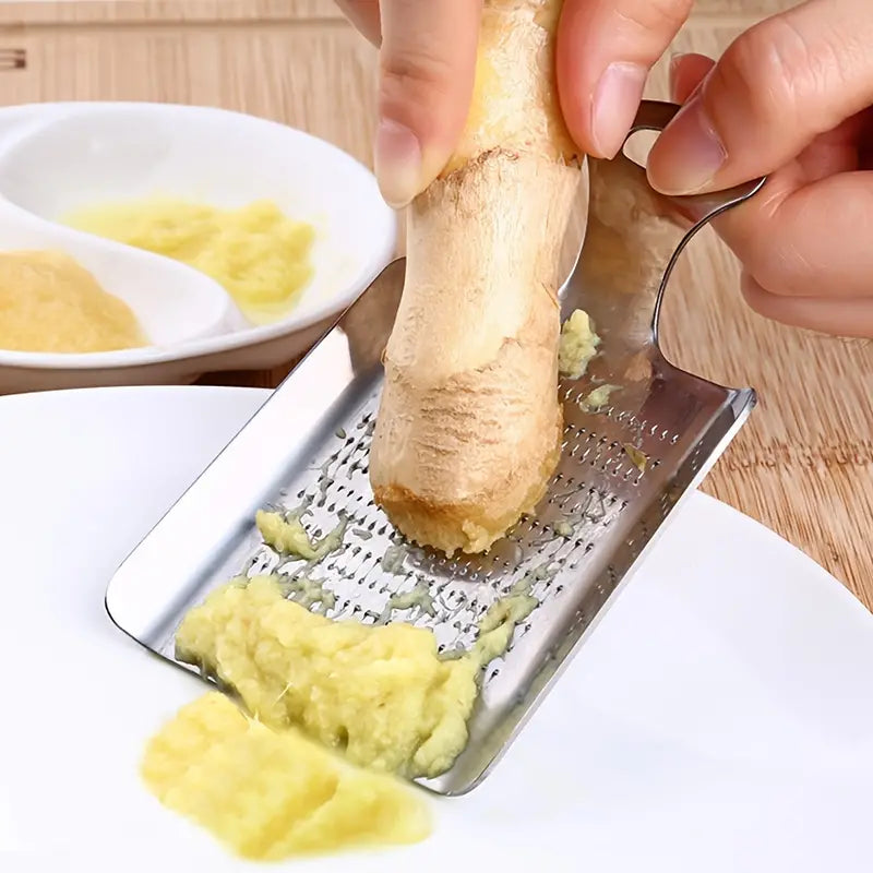 Effortless Garlic and Veggie Mincer